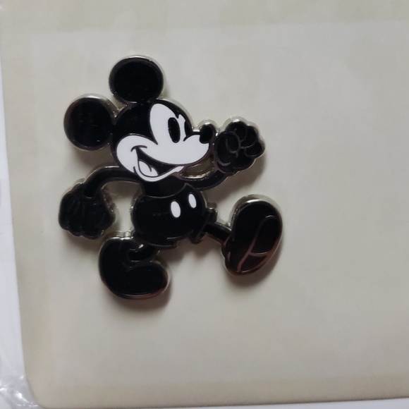 Mickey mouse memories pin set January steam boat - Picture 2 of 8